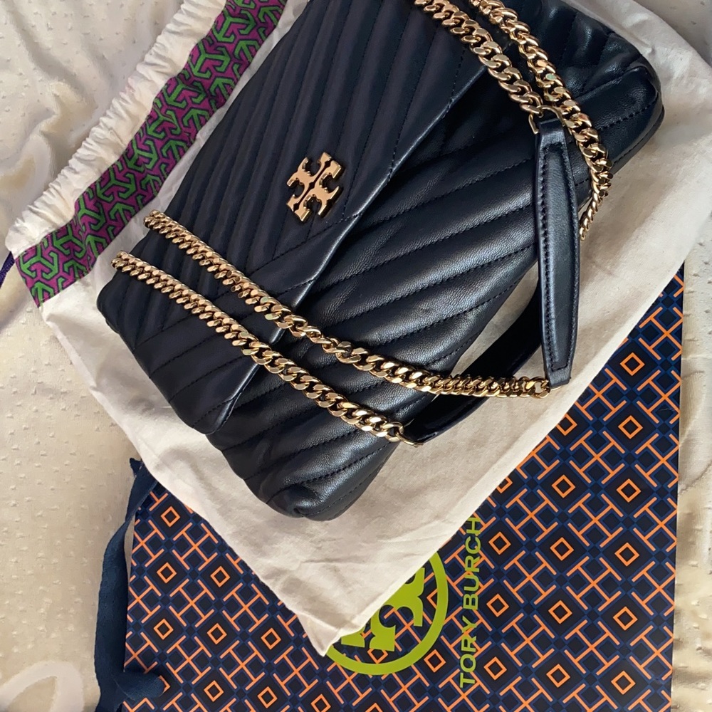 ✨Sold✨Tory Burch Kira Chevron Bag